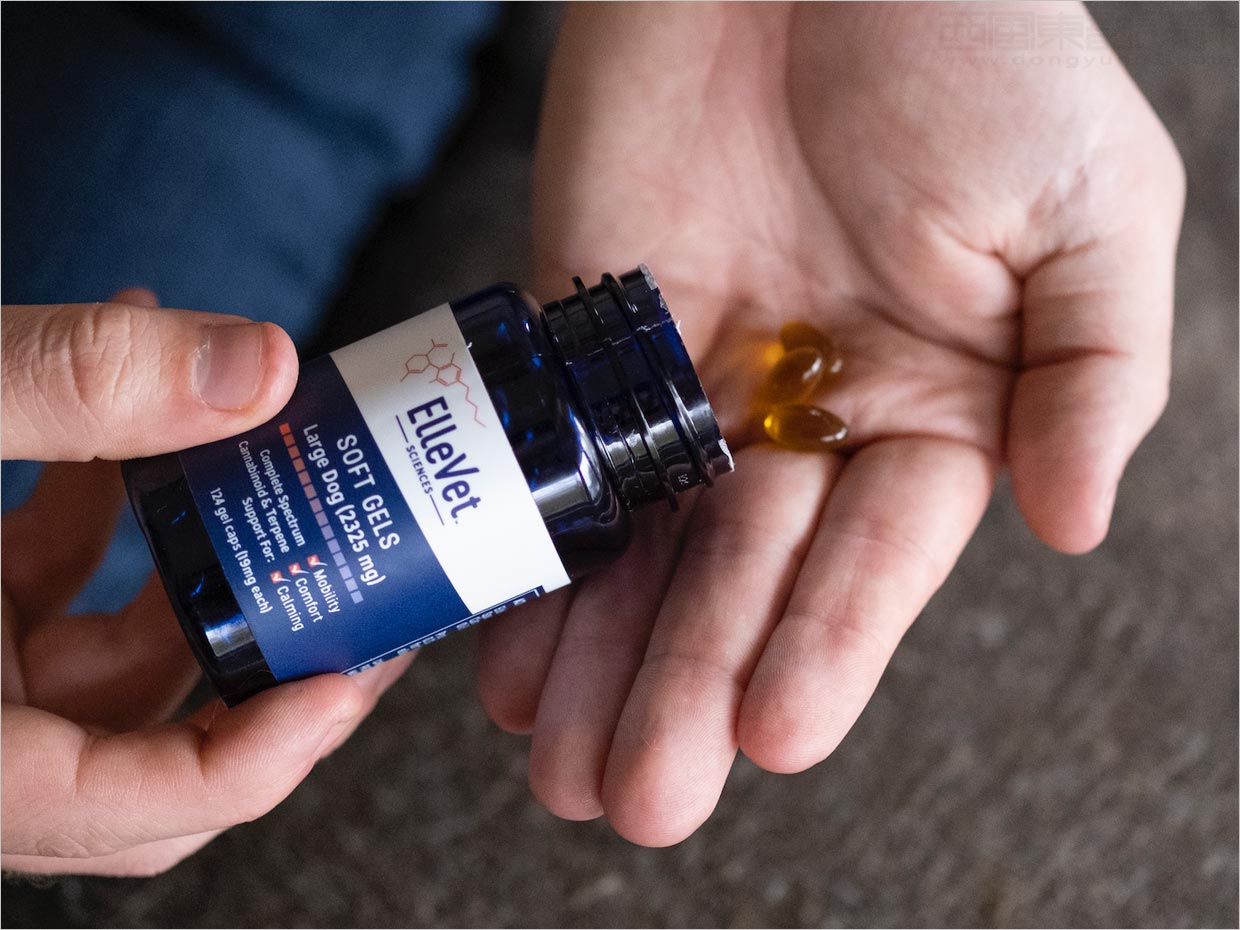 美國ElleVet Sciences寵物貓狗藥品保健品包裝設(shè)計(jì)之實(shí)物照片