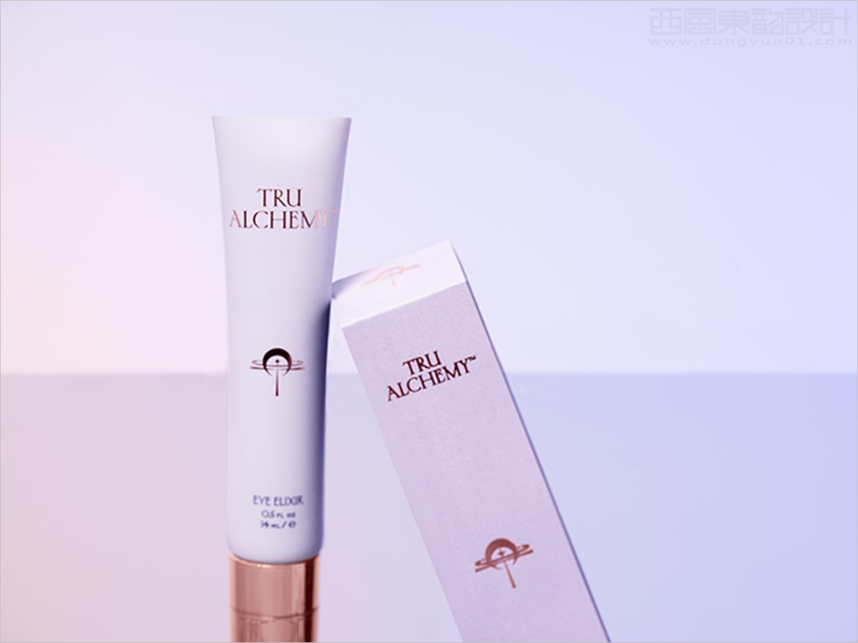美國(guó)Tru Alchemy清潔護(hù)膚品包裝設(shè)計(jì)之實(shí)物照片